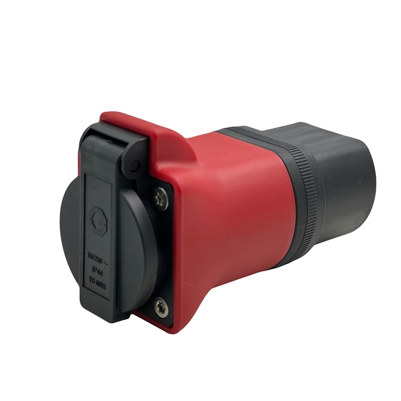 Praktyczny adapter do konwersj – Outdoor Power Port recenzja i cena